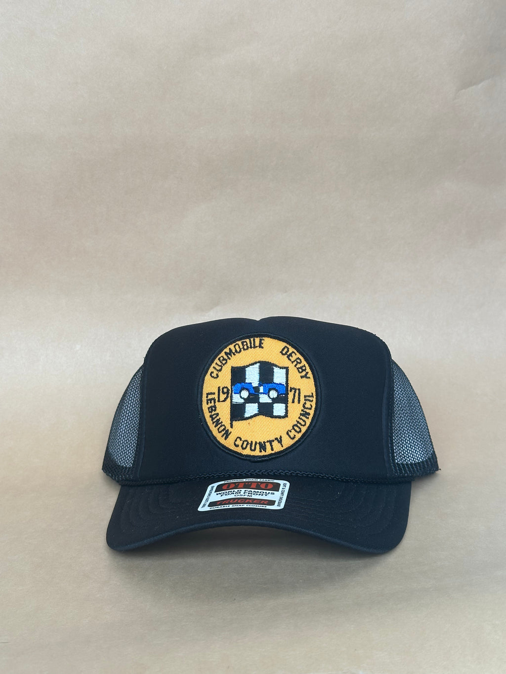 Cub Mobile Derby Black Trucker